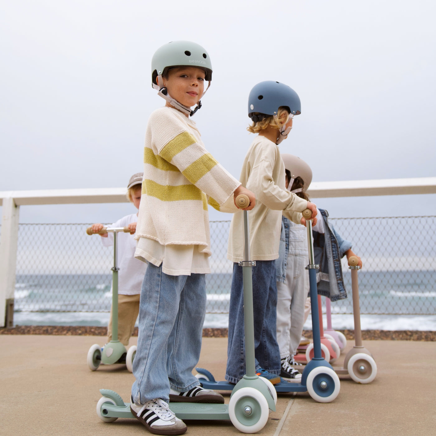 BANWOOD ECO SCOOTER CLAY